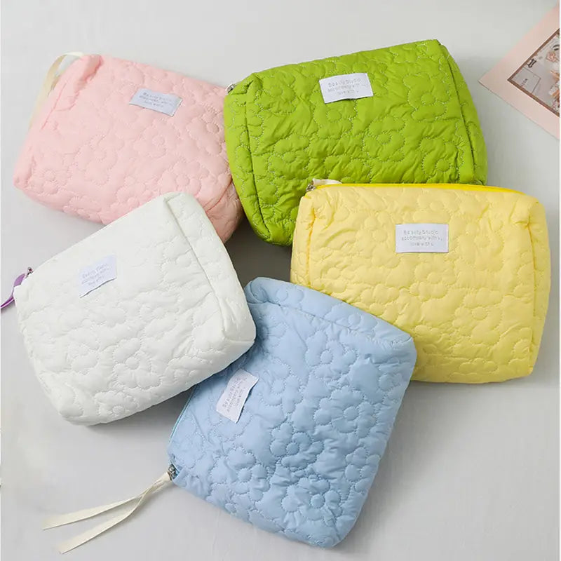 Portable Large Capacity Floral Makeup Bag for Women