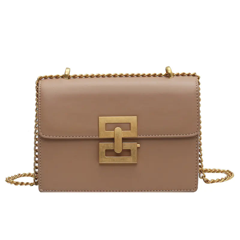Retro European American Handbags with Chain Detail
