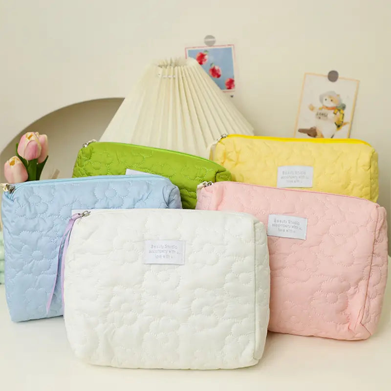 Portable Large Capacity Floral Makeup Bag for Women