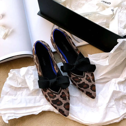Casual Boat Shoes with Bow